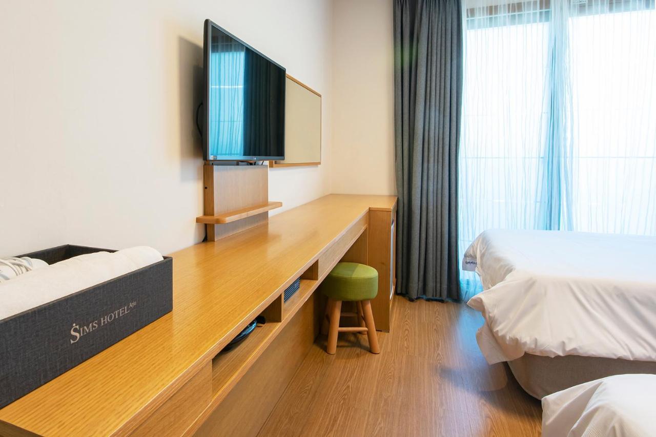 Sims Hotel 제주 외부 사진