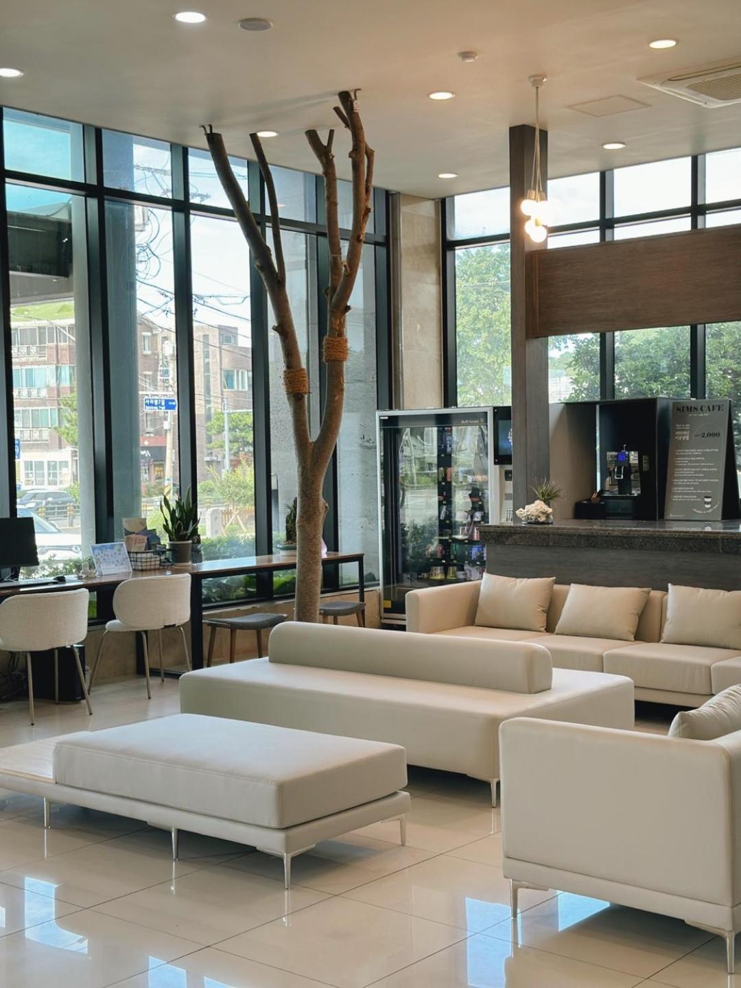 Sims Hotel 제주 외부 사진